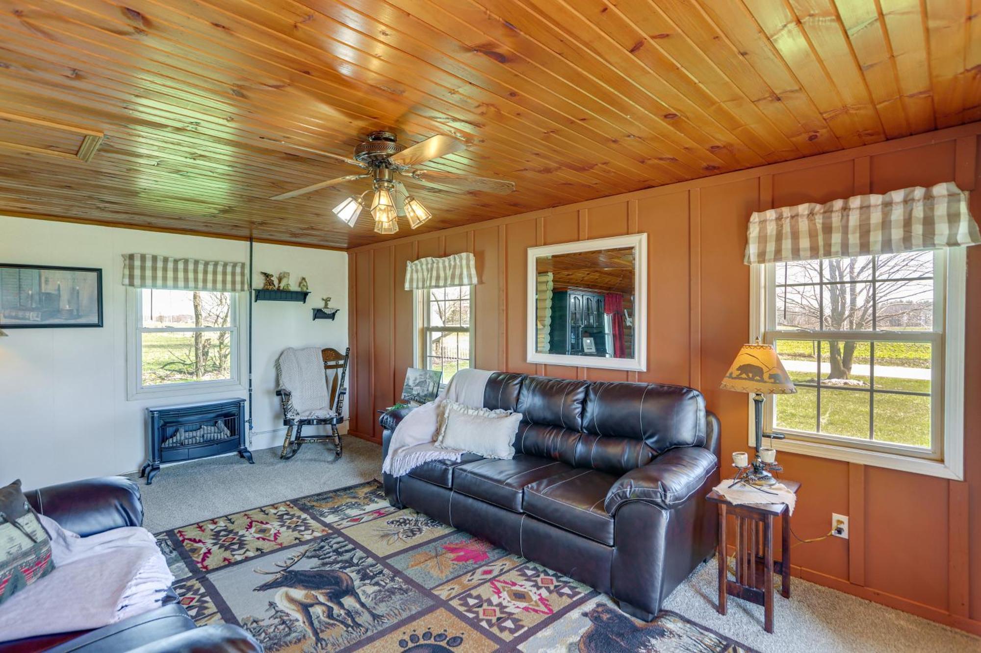 Quiet Shiloh Retreat With Spacious Yard And Fireplace! Exterior photo