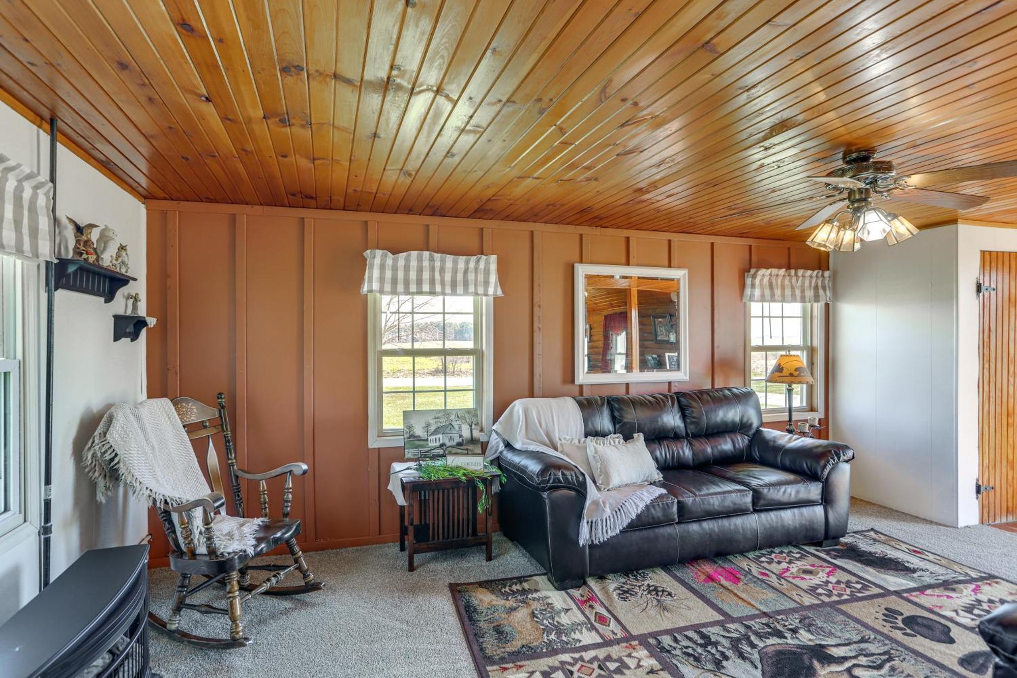 Quiet Shiloh Retreat With Spacious Yard And Fireplace! Exterior photo